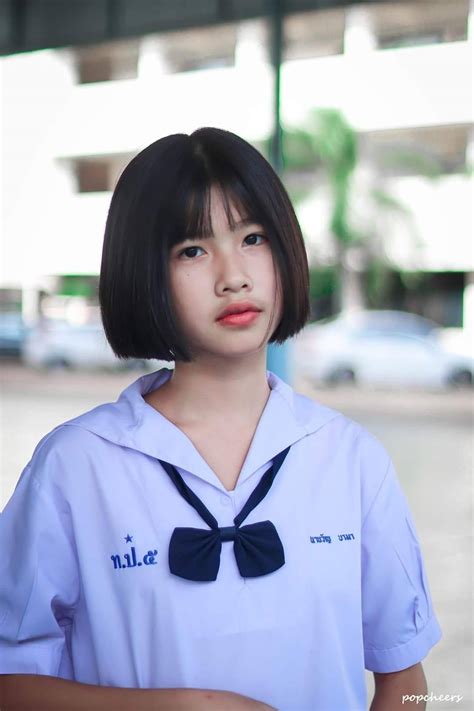 ป๋าเทพยังเผยถึงพิษโควิดไม่ได้ขายขนมเปี๊ยะ 3 เดือน ต้องไปยืมเงินคนโน้นคนนี้ และขายที่อีก ตอนนี้ แบ่งที่สมบัติที่มีชิ้น. ป๋าเทพ | Facebook