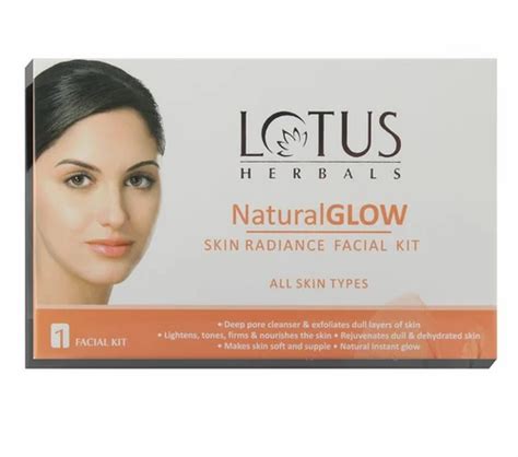 Lotus Herbals Natural Glow Skin Radiance Facial Kit At Rs 625piece