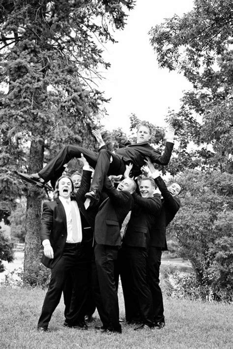 You Cant Miss These Awesome Groomsmen Photos Wedding Forward
