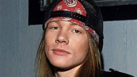 Biografi Axl Rose Lakaran