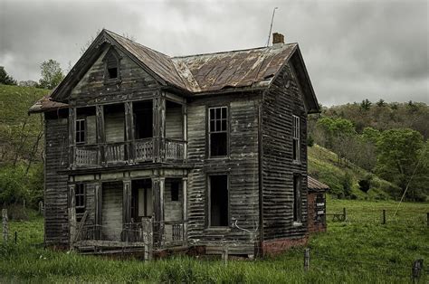 Abandoned Farm House In West Virginia By Mark Serfass In 2020
