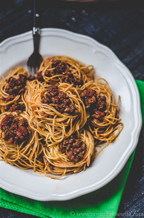 Over 25 different kiwi fruit recipes including a gold kiwi sauce recipe. Dad's Spaghetti with Meat Sauce Recipe - The Novice Housewife