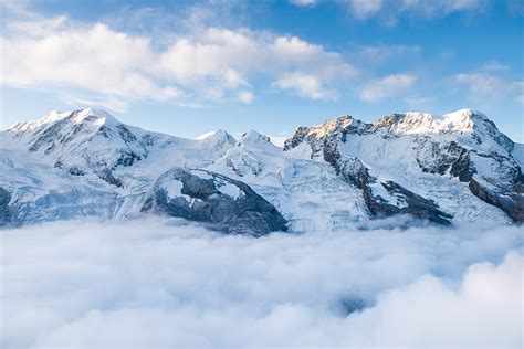Free Download Hd Wallpaper Mountain Ranges And Sea Of Clouds