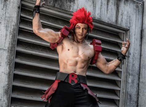 Guys Who Cosplay And They Have Abs Campus Magazine