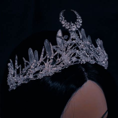 Pin By Pacifiedlove On Red Queen Crown Aesthetic Beautiful Tiaras Royalty Aesthetic