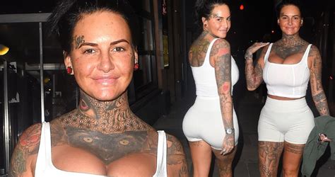 Jemma Lucy Highlights Her Ample Cleavage And Pert Derriere In Sporty