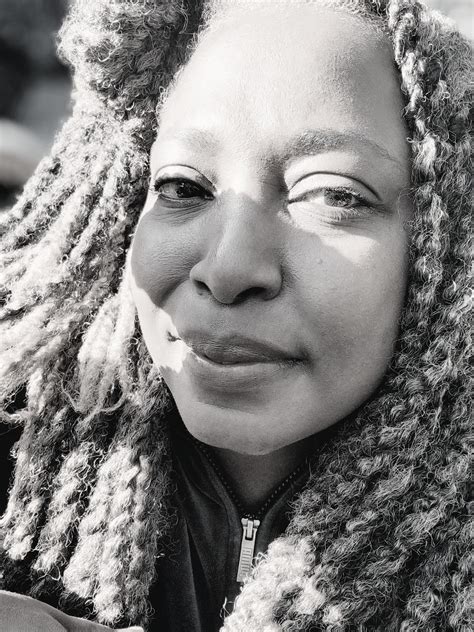 kem-laurin storytime – Medium