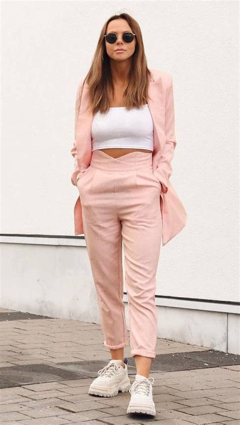White And Pink Trendy Clothing Ideas With Sportswear Sweatpant Crop