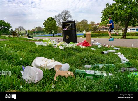 Recycle Bin Waste Fitness Hi Res Stock Photography And Images Alamy