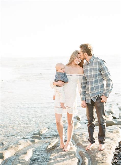 Cute Couple Picture Ideas On The Beach ~ Pin By Kaileen On Couples