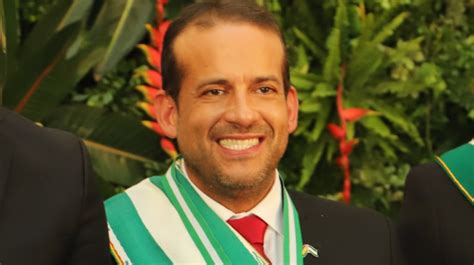 Gobernador Camacho Decide No Invitar A Autoridades Nacionales Al Aniversario De Santa Cruz Anf