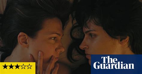 Appropriate Behaviour Review A Razor Sharp Bisexual Rom Com