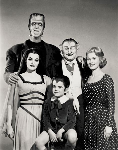 The Munsters Reboot In Development At Nbc From Seth Meyers Collider