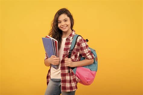 356 High School Girl Ready Back To School Stock Photos Free And Royalty