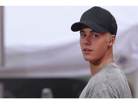 Justin Biebers Trendy Hats A Regrettable Style History Gq