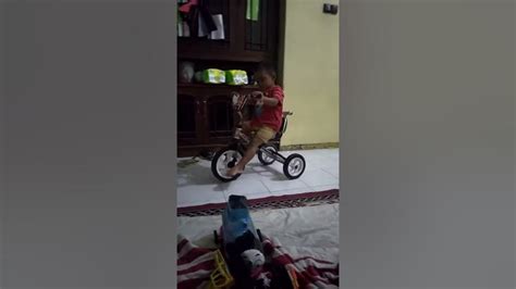 Ciki Rama Asik Main Sepeda Youtube