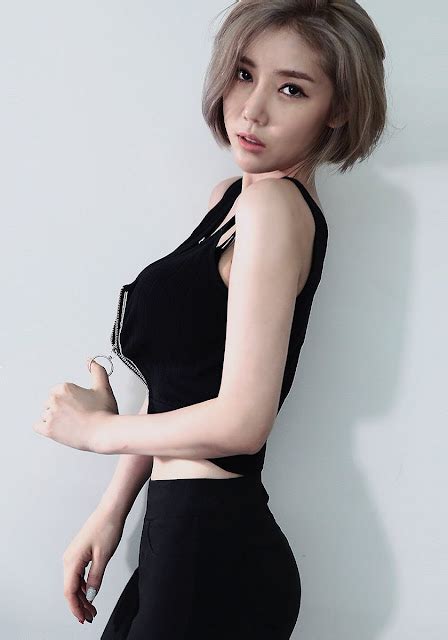 Secret Hana Shares Latest Sexy Pictorial Photos Daily Korean Showbiz News