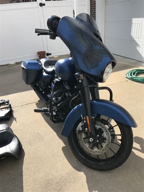2018 Harley Davidson® Flhxs Street Glide® Special Legend Blue Denim