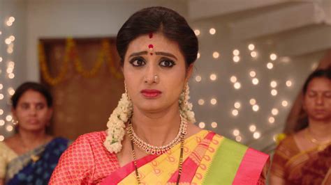 Krishnaveni Watch Episode 126 Indranis Behaviour Shocks Swarna On Disney Hotstar