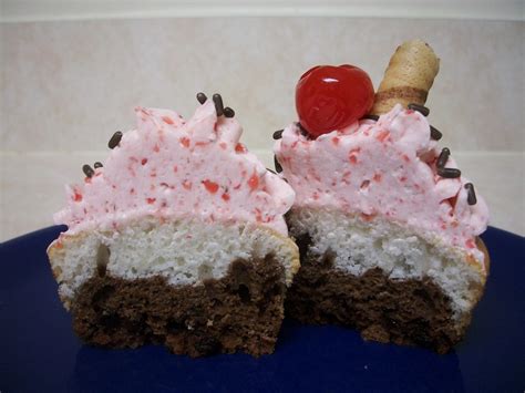 neapolitan cupcakes 12 recipe … flickr