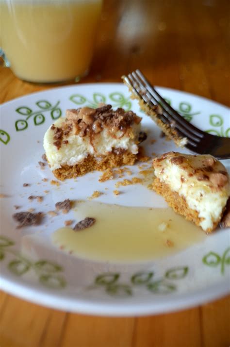 Caramel Toffee Cheesecakes Mikeys In My Kitchen