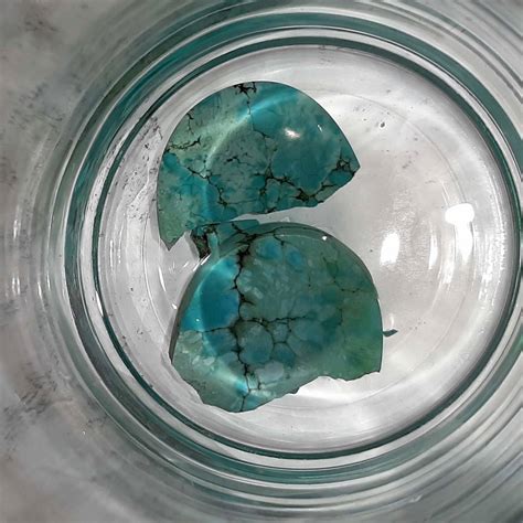Fake Turquoise Id Is It Howlite Magnesite Plastic Resin Or Real