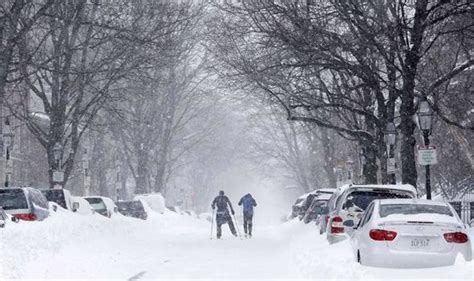 Us Pummelled By 36 Inches Of Snow As Storm Juno Lashes The