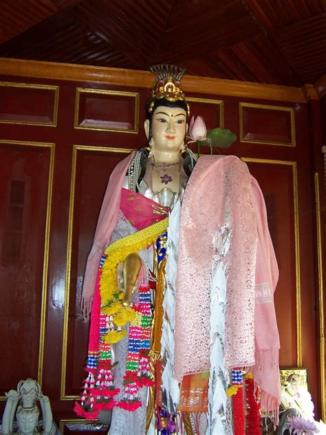 Kuan yin temple (known at the chinese temple) in koh phangan is one of the most visited attractions; Kwan Yin | Wat Thai Temple, North Hollywood, California ...