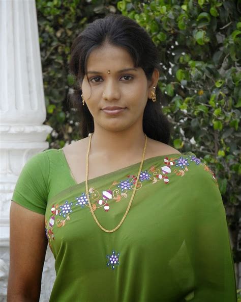 beautiful desi sexy girls hot videos cute pretty photos desi tamil hot housewife and girls