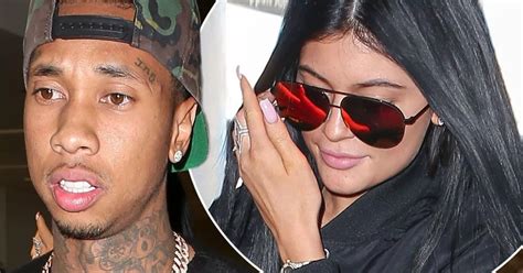 Kylie Jenner And Tyga Cant Hide Their Boredom As They Dine Out