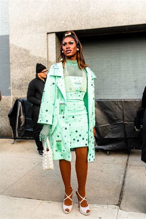 The Best New York Fashion Week Street Style 2020 Karya Schanilec