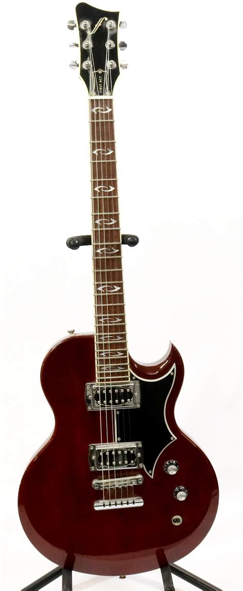 First Act Electric Guitar 0426 On Jun 17 2022 Hartzells Auction