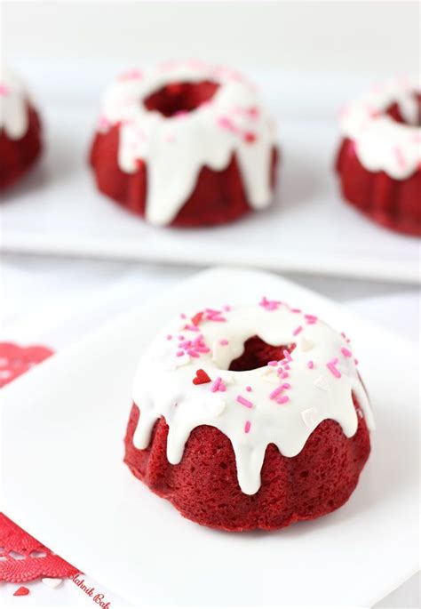 Impress your party guests with these fan favourite red velvet cakes, ready in half an hour. Mini red Velvet Bundt Cake | Mini bundt cakes recipes ...