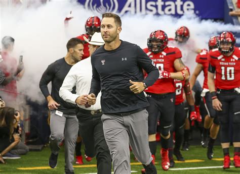 Report Kliff Kingsbury To Become Oc At Usc