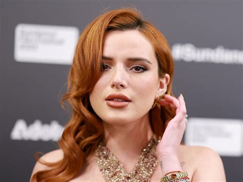 Bella Thorne ‘offended After Autograph Hunter Asked Her To Sign