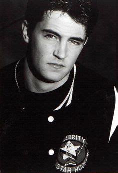 Add interesting content and earn coins. 1000+ images about matthew perry on Pinterest | Matthew ...