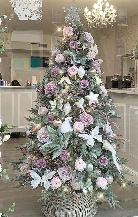 30 Beautiful Christmas Tree Decorating Ideas For You Page 30 Of 33
