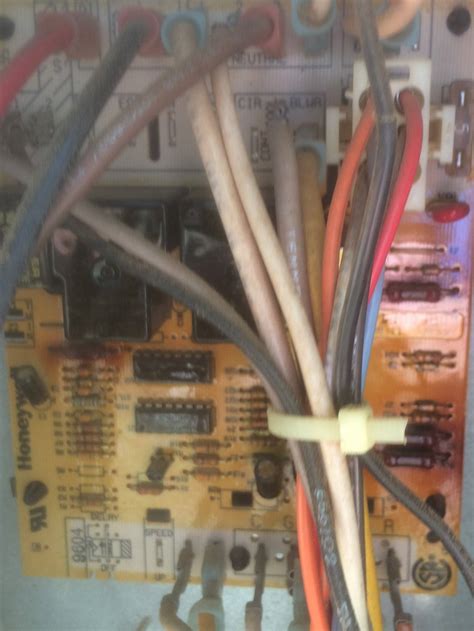 Where Should I Connect A C Wire On The Goodman Pgb030075 1 Furnace