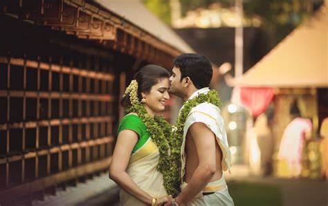 The families of the bride and groom come together to bless the couple and bind them in matrimony. Pin on Kerala Wedding Photography