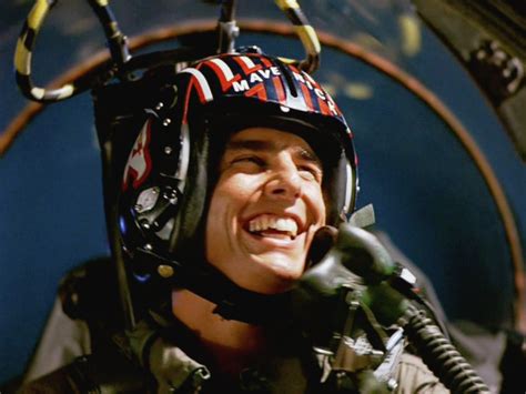 Top Gun 2 Filming Teased In Tom Cruise Set Photo
