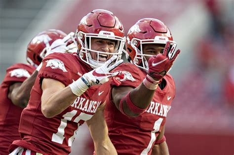 Team rankings are determined more on coaching, ability, performance and. Arkansas Razorbacks vs.Volunteers, Here's what to Expect