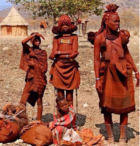女人一生从不洗澡 走进非洲奇特部落“红人族” 每日头条