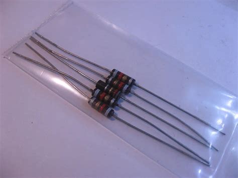 ☑ Carbon Comp Resistors Canada