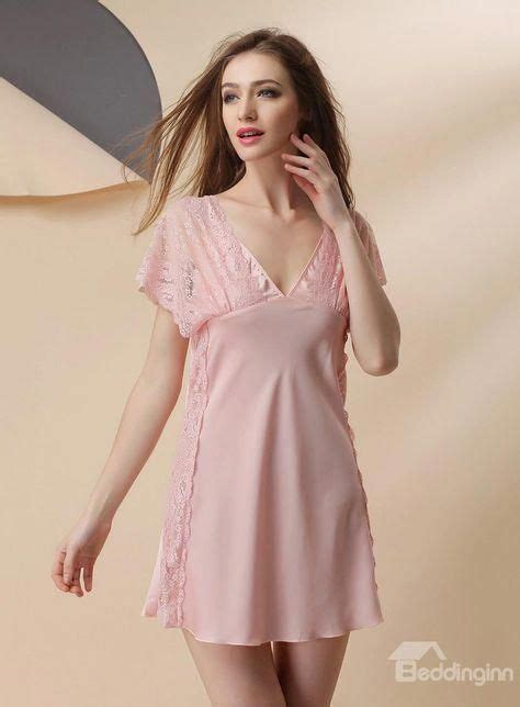 Beautiful Deep V Bust Lace Flutter Sleeves Artificial Silk Nightgown