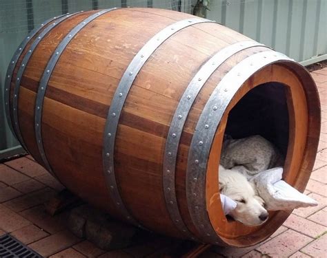 Beds For Dogs Made With Recycled Wooden Barrels Upcycle Art