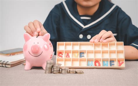 School Blog 5 Ways In Which Schools Can Help Students Teach Value Of Money