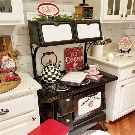 The vonhaus electric stove heater is a pretty beast that not only keeps you warm, but they are also attractive to watch. Happy Days Farm | Country Charm stove in the farmhouse ...