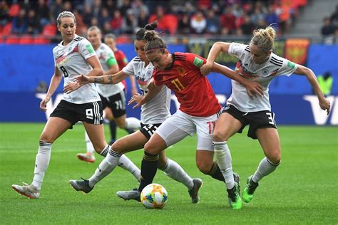 Spain Womens Soccer Team Faces Uswnt As Rising Force In World Cup