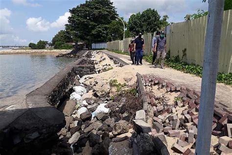 Kalau saya tidak salah ingat, ada cerita tentang jadi patokannya bukan jam berapa sebenarnya, tapi posisi matahari, terbit fajar, dan mega. Sampai Jam Berapa Pantai Sanur Buka - Pantai Sanur Sejarah ...