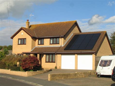 Black Solar Panels Change The Look And The Performance Of Your Solar